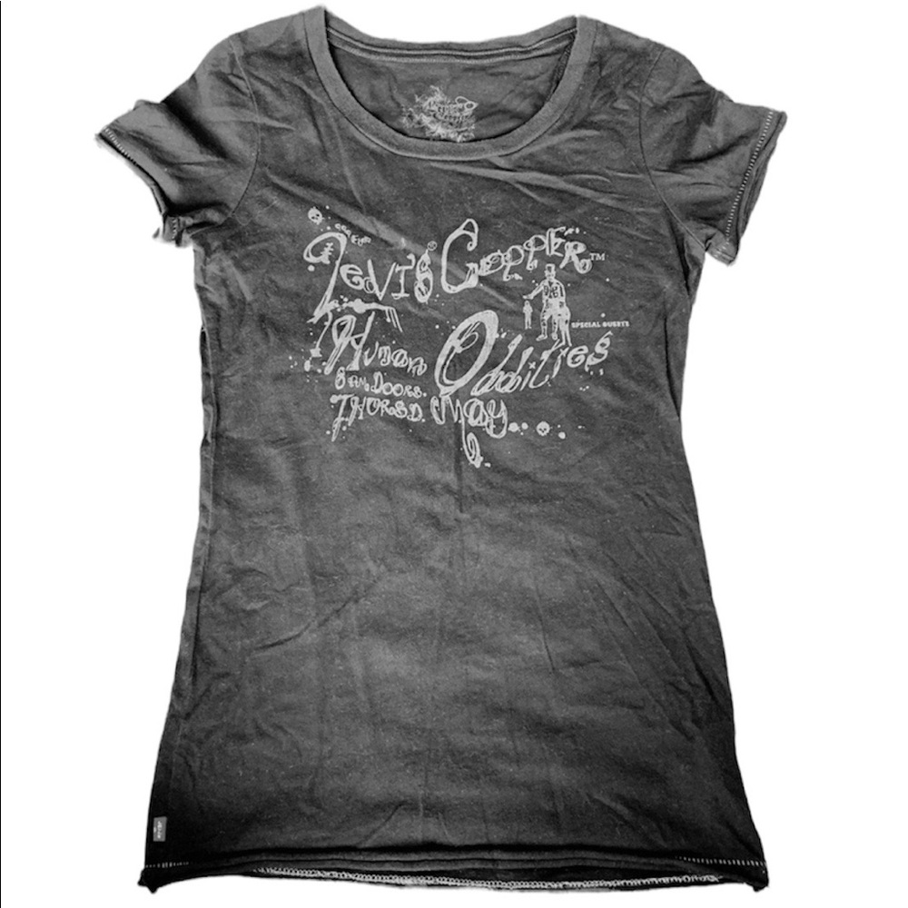 Levi’s Copper Crew-Neck T-Shirt